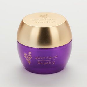 Younique Royalty Exfoliating Mask